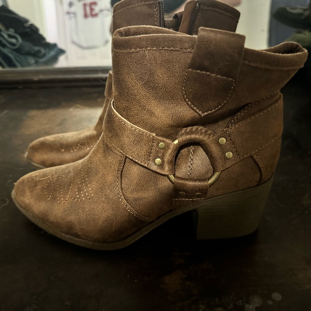 Brown Ankle Boots for Women